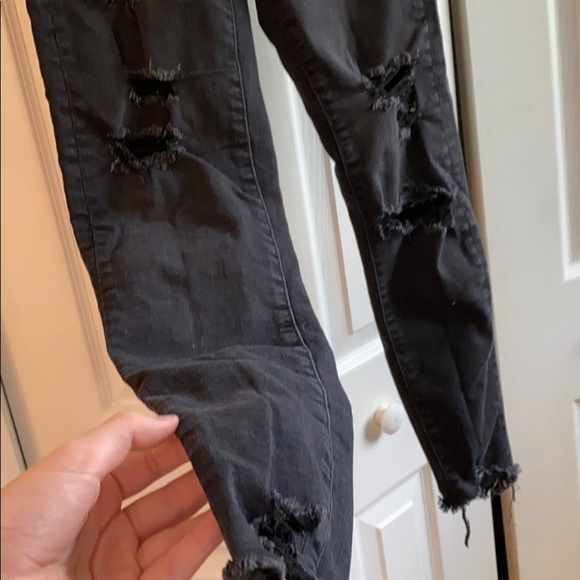 American Eagle Black Ripped Jeggings - Picture 3 of 5